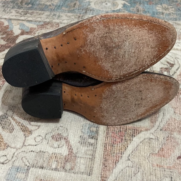 Frye Deborah Studded Booties- Size 8 - Picture 5 of 5